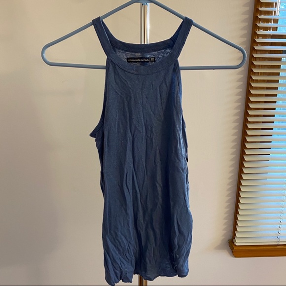 A&F Linen Blend High Neck Tank - Picture 4 of 5